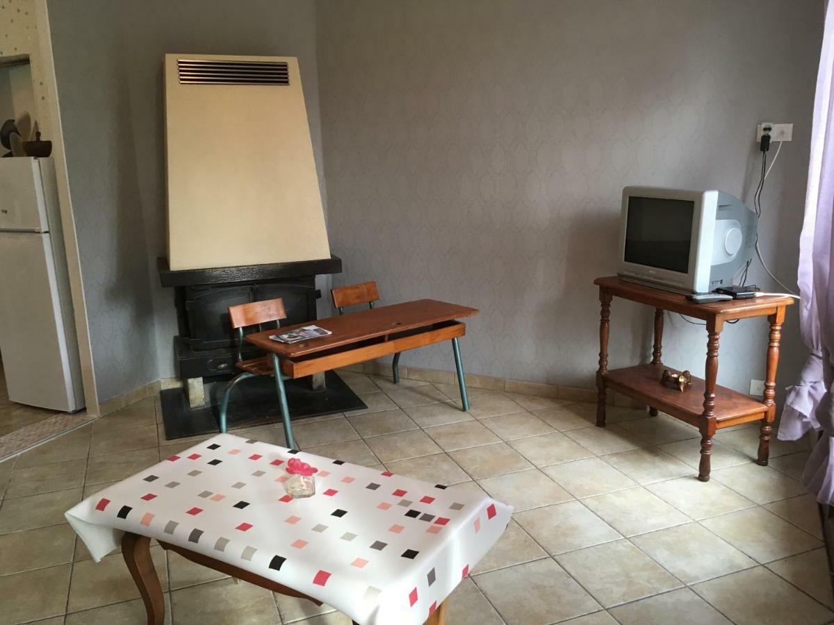 Gite Christian Mont St Michel Sacey エクステリア 写真